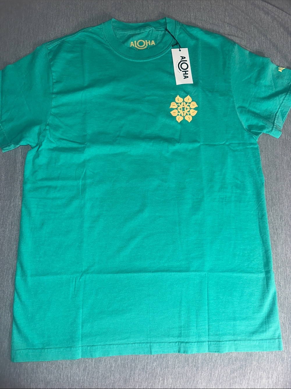 ALOHA COLLECTION “BIG SHOW” TSHIRT